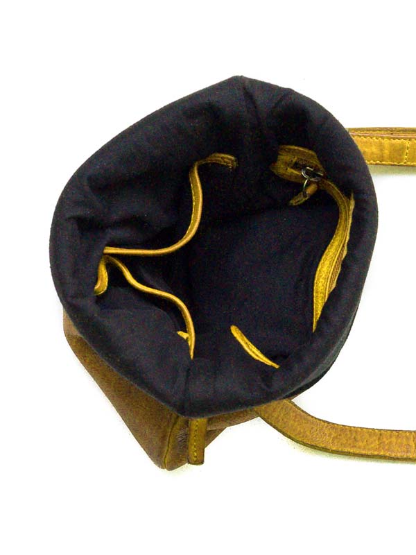 Sticks and Stones - Umschlagtasche Rosebery Bag - Sunflower Yellow Innenansicht