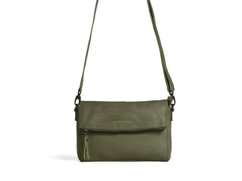 Sticks and Stones - Ledertasche Copacabana - Ivy Green Detailansicht
