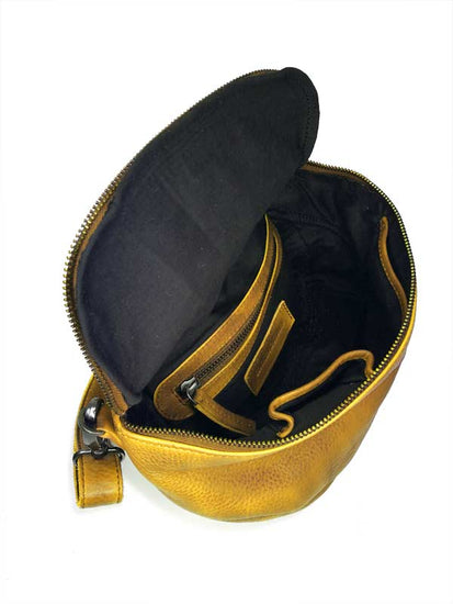 Sticks and Stones - Ledertasche Sitges Bag - Sunflower Yellow Innenansicht