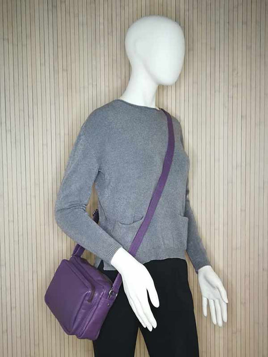 Sticks and Stones - Ledertasche Toscana Bag - Royal Purple als Crossbag