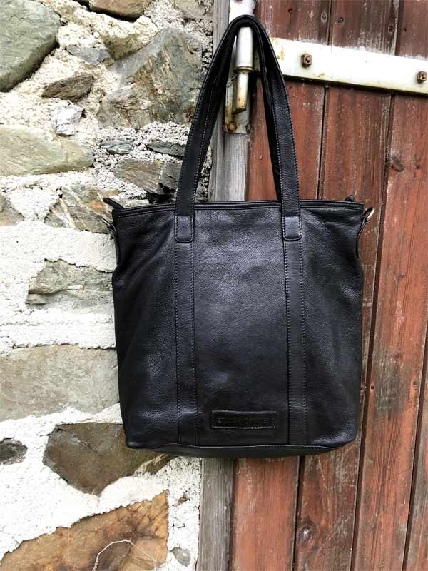 Sticks and Stones Ustica Bag – Black Tragevariante